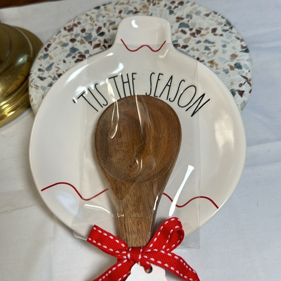 Rae Dunn spoon rest with wooden spoon - Picture 2 of 4
